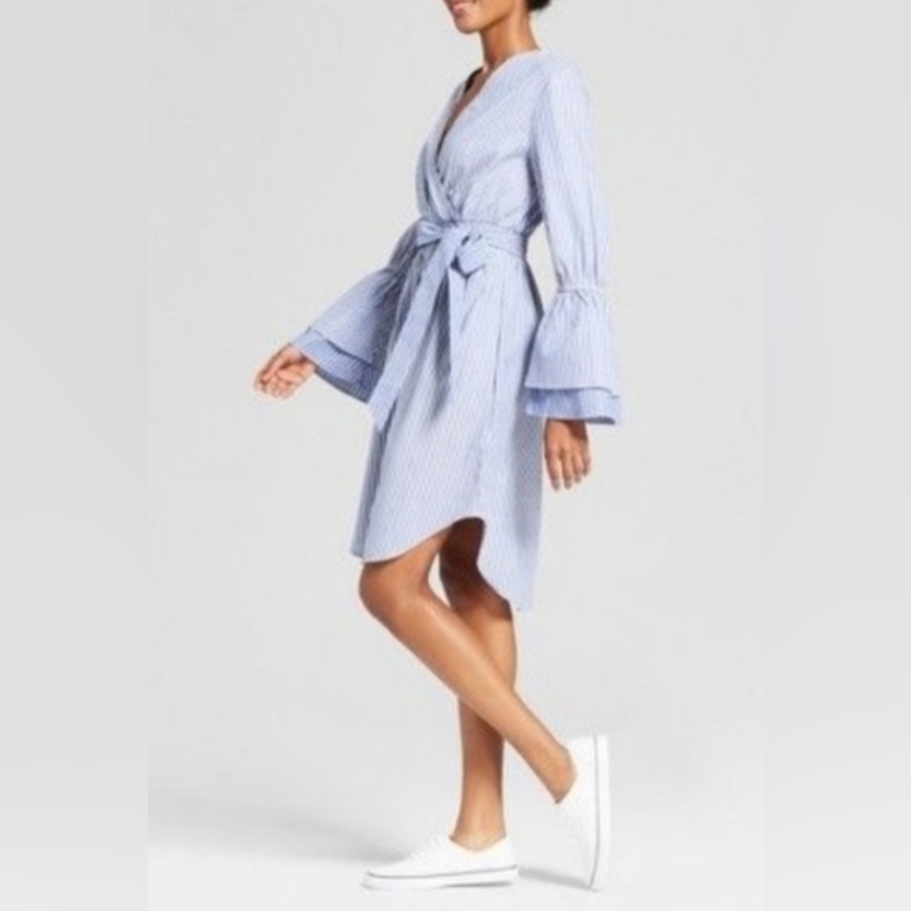 A New Day Women’s Light Blue Bell Sleeve Midi Dress Size S